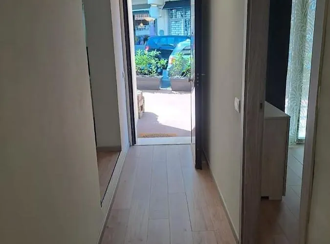 Casa Al Mare Con Parcheggio Coperto Privato Апартаменты