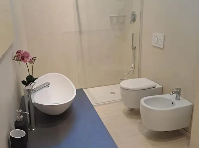 Casa Al Mare Con Parcheggio Coperto Privato Каттолика