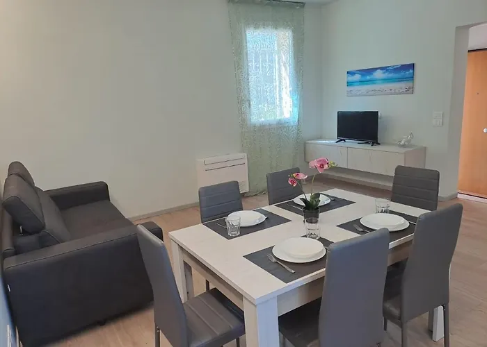 Апартаменты Casa Al Mare Con Parcheggio Coperto Privato Каттолика