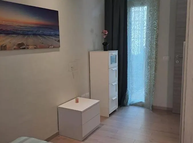 Casa Al Mare Con Parcheggio Coperto Privato * Каттолика